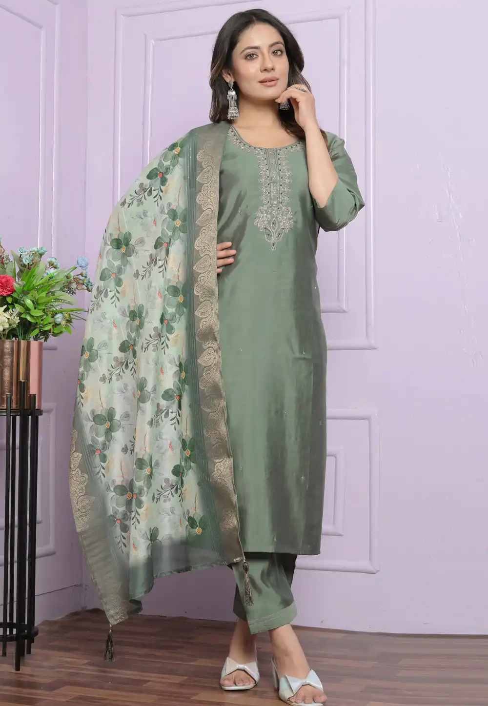 Green Silk Readymade Pakistani Suit 289133