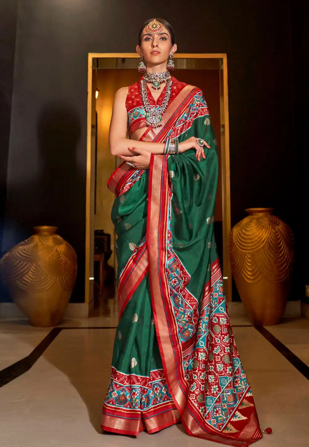 Green Silk Saree With Blouse 292739