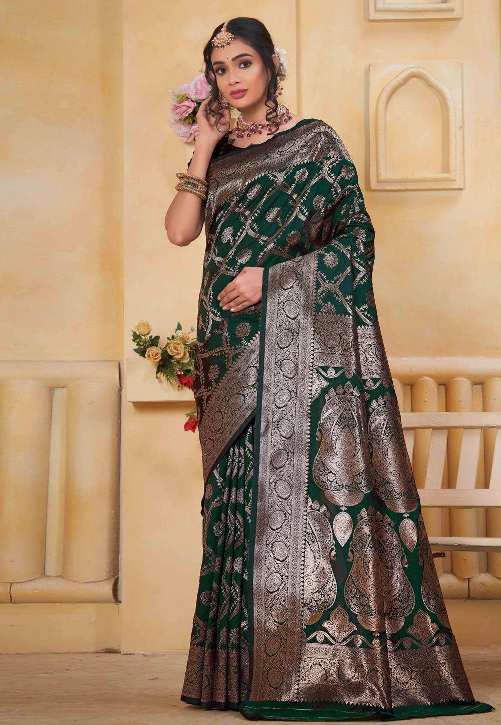 Green Silk Saree With Blouse 309223