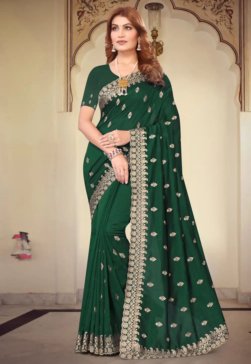 Green Silk Saree With Blouse 293509