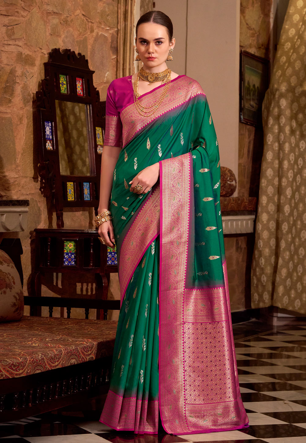 Green Silk Saree With Blouse 309995
