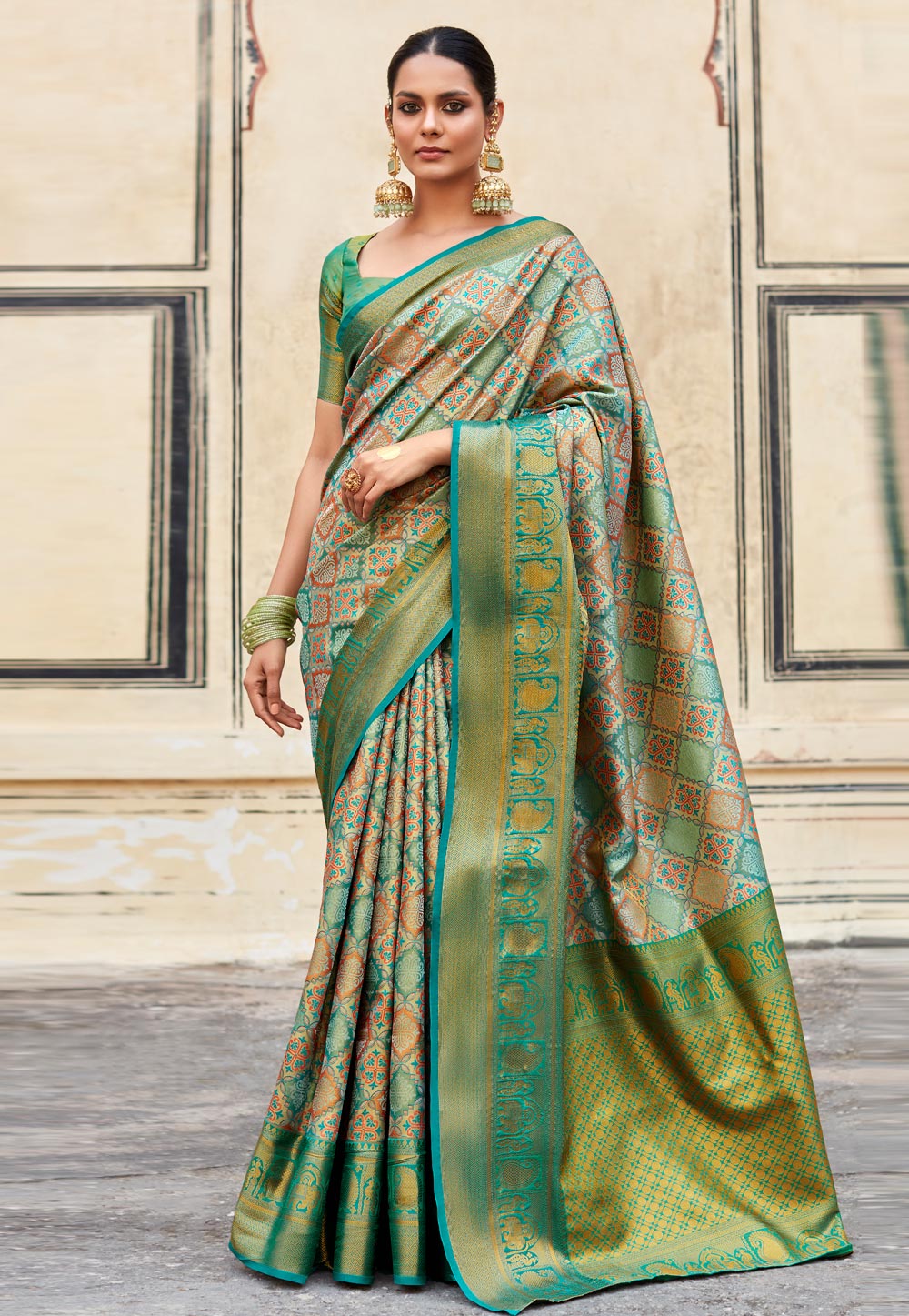 Green Silk Saree With Blouse 279959