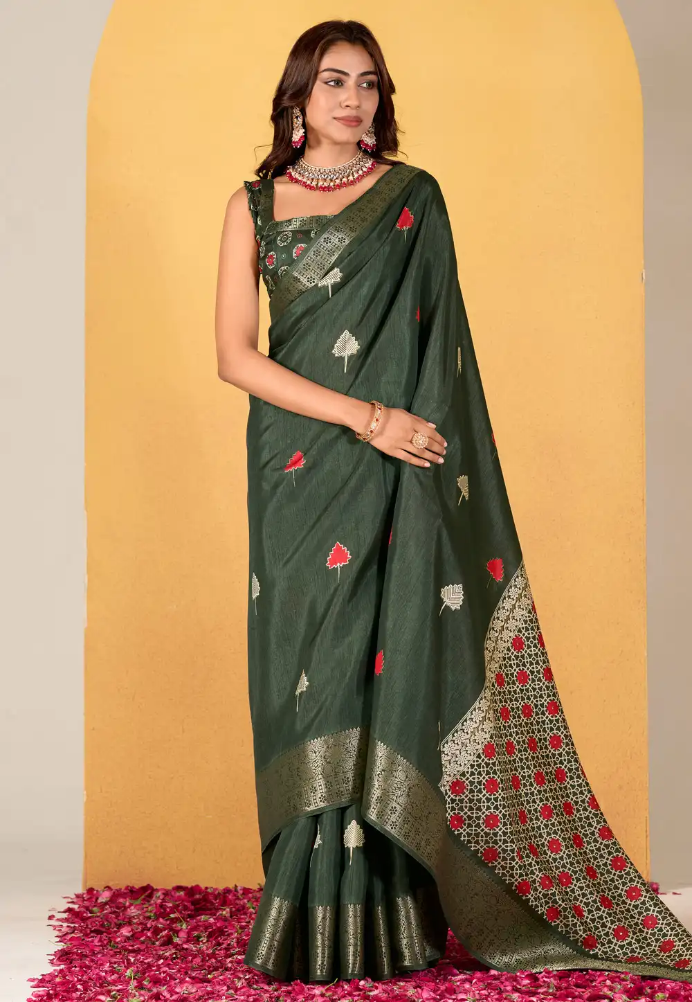 Green Silk Saree With Blouse 292717