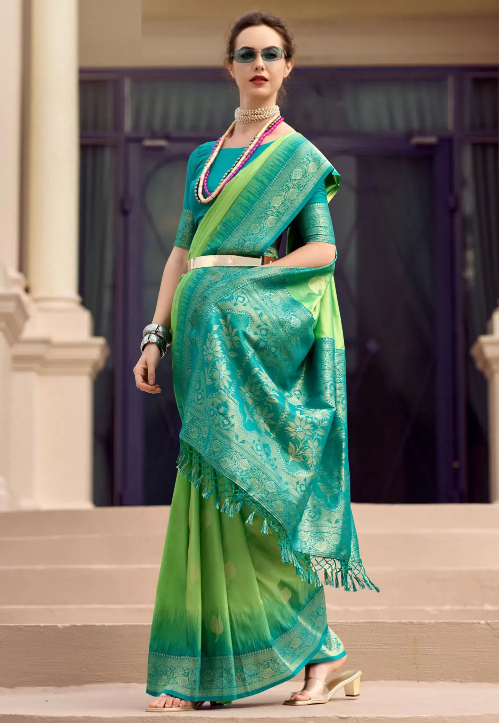 Green Silk Saree With Blouse 301055