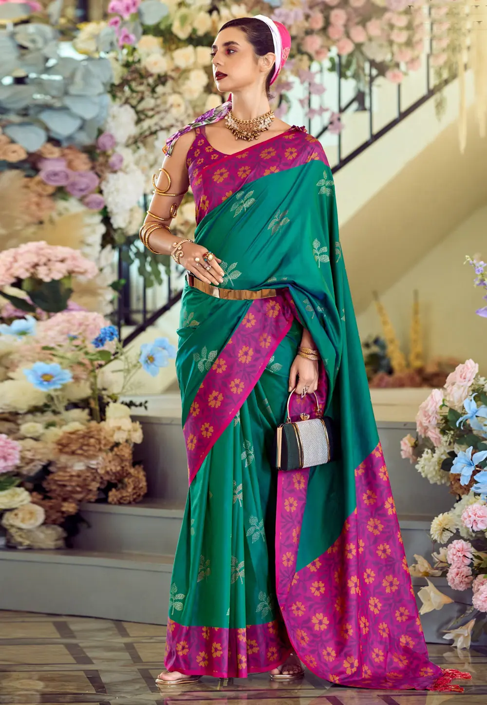 Green Silk Saree With Blouse 299262