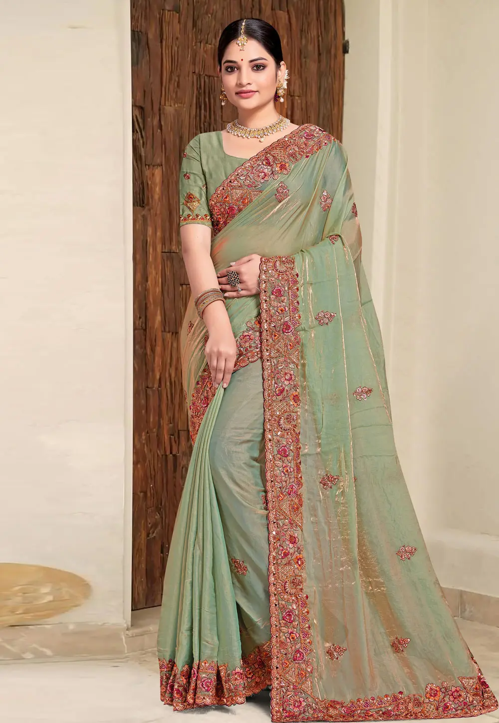 Green Silk Saree With Blouse 303608