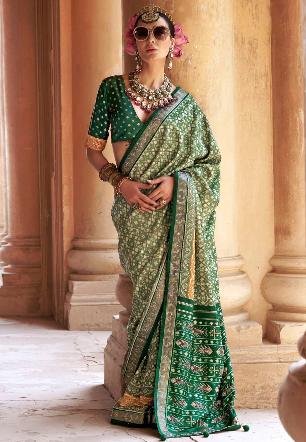 Green Silk Saree With Blouse 309391