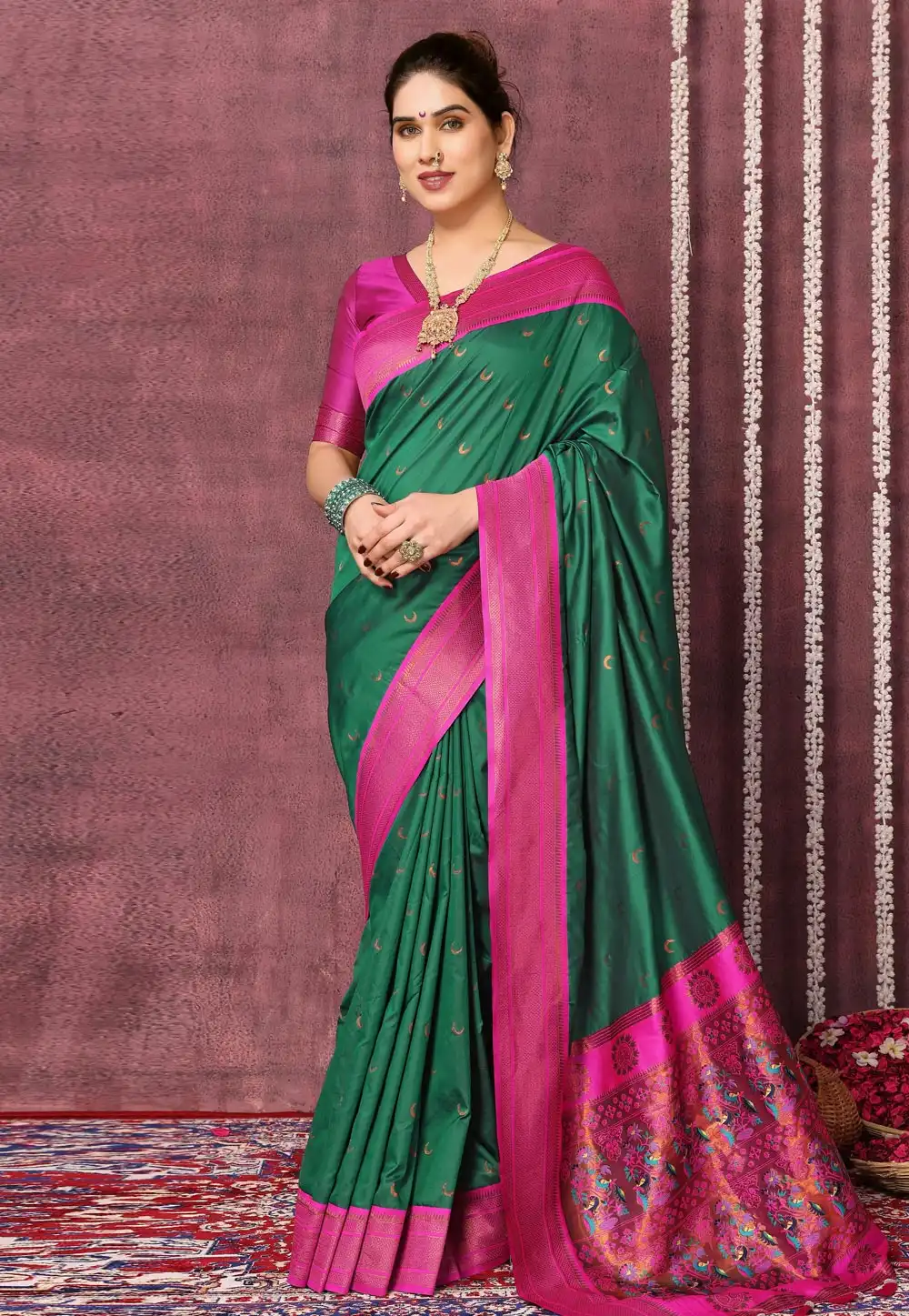 Green Silk Saree With Blouse 291031