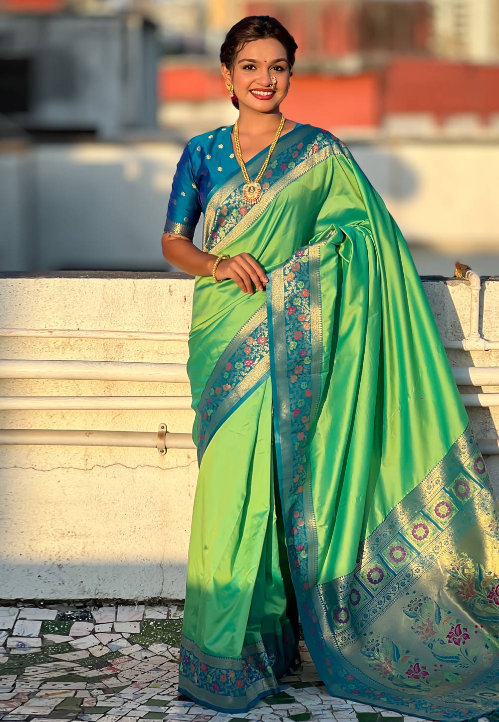 Green Silk Saree With Blouse 310544