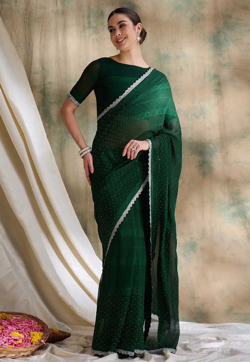 Green Silk Saree With Blouse 301537