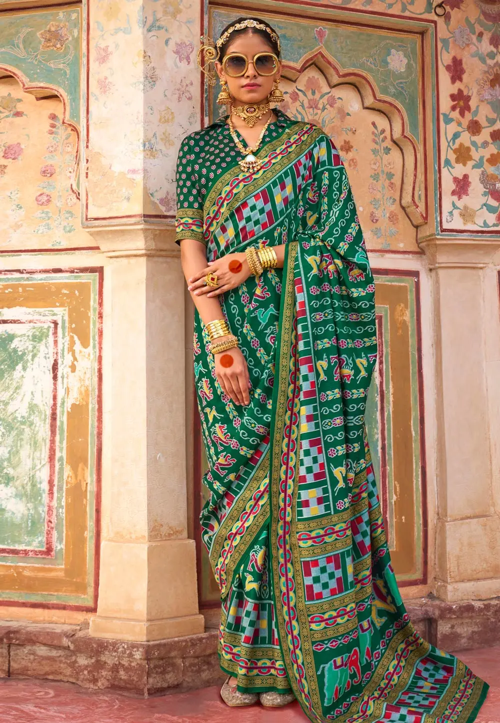 Green Silk Saree With Blouse 299059