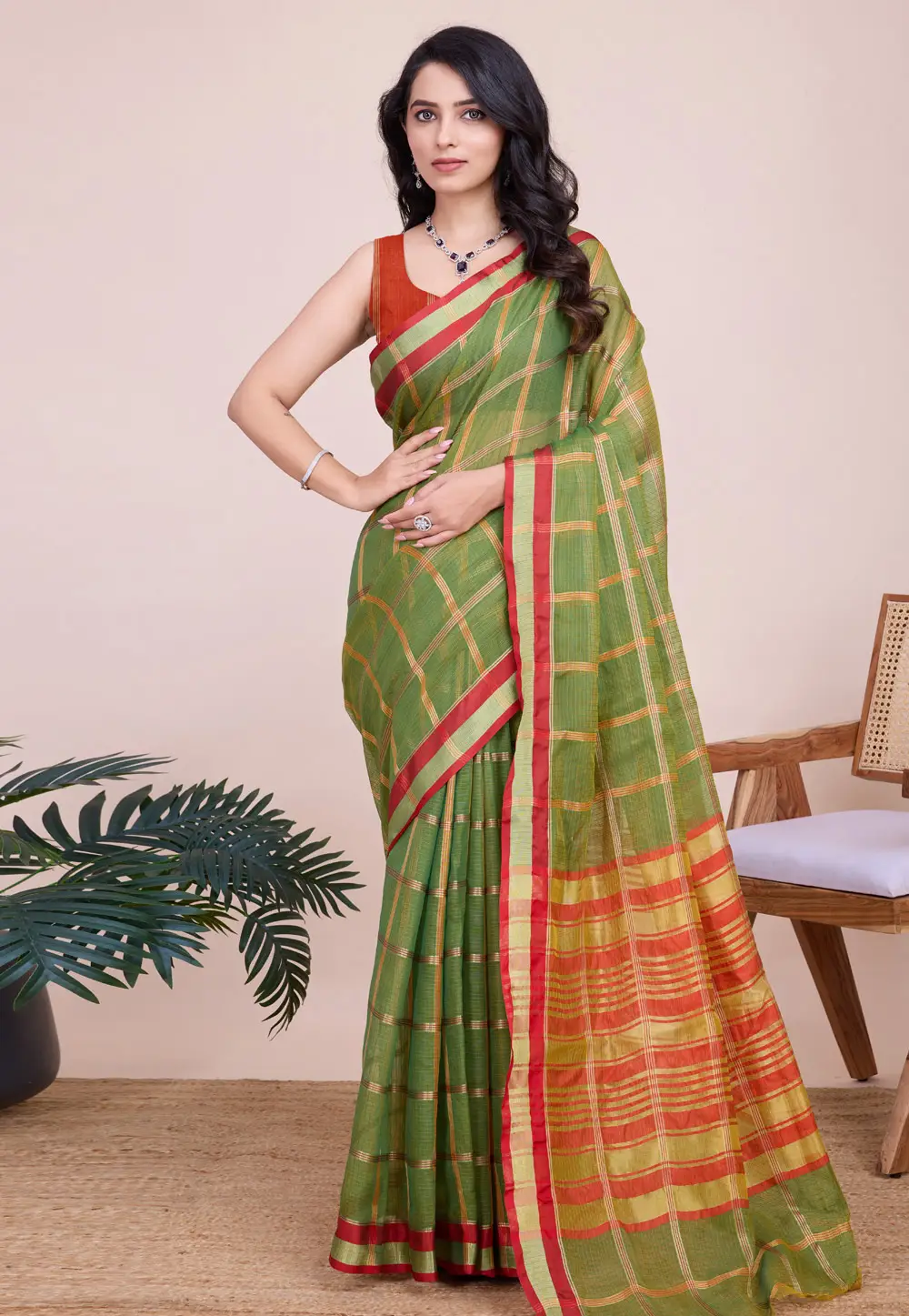 Green Silk Saree With Blouse 297051