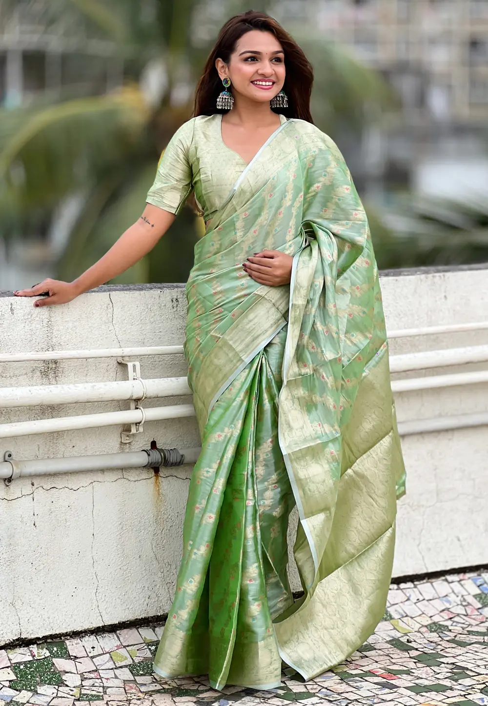 Green Tissue Silk Saree With Blouse 298478