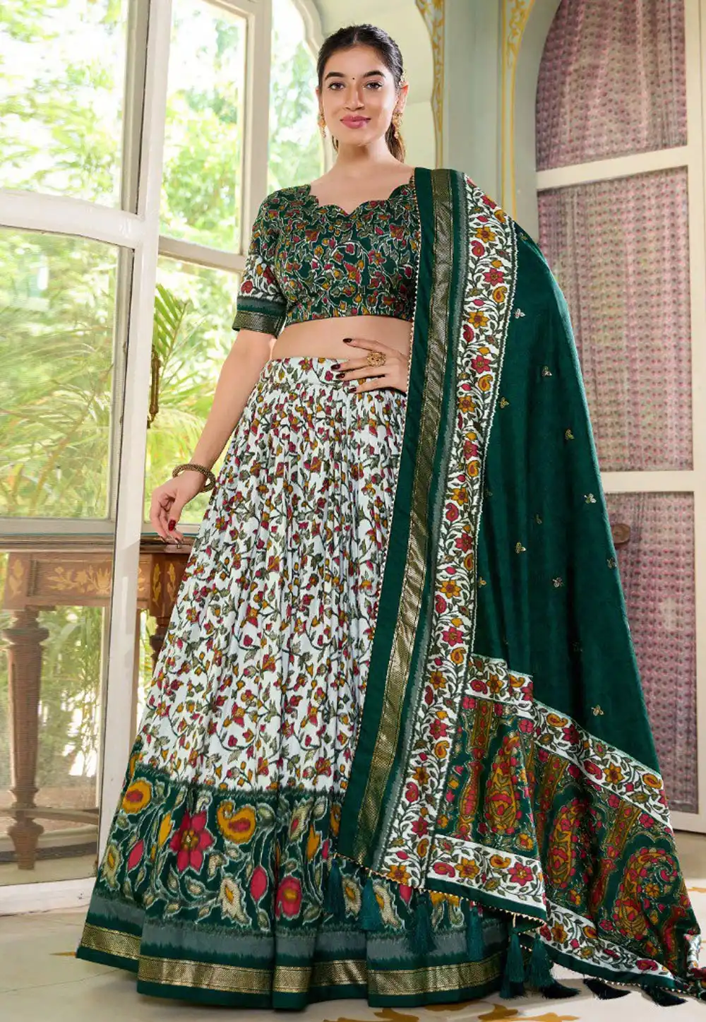 Green Tussar Silk Navratri Chaniya Choli 293289