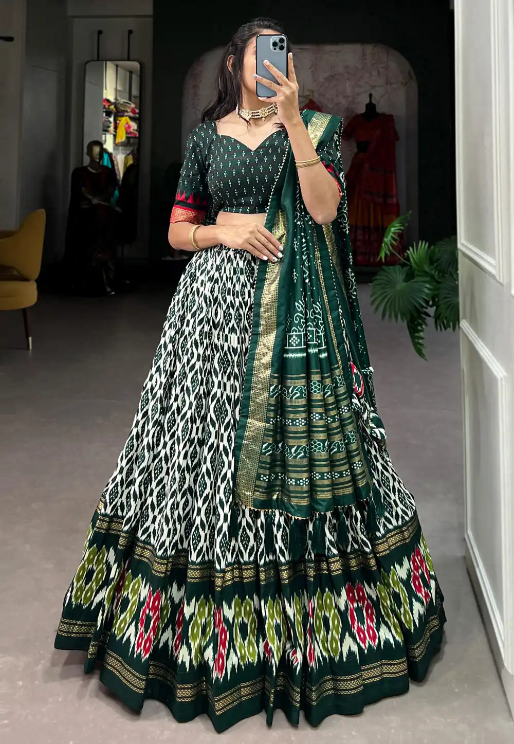 Green Tussar Silk Navratri Chaniya Choli 292493