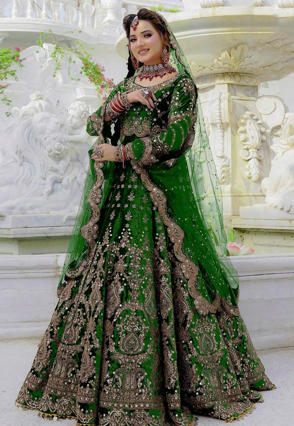 Green Velvet Circular Lehenga Choli 280859