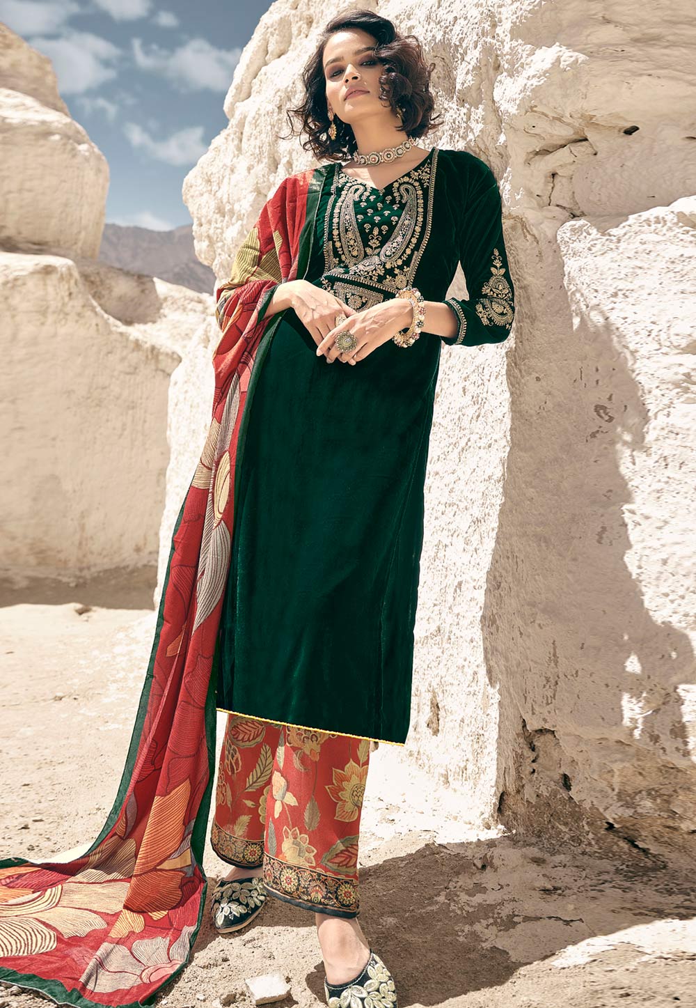 Green Velvet Pakistani Suit 310973