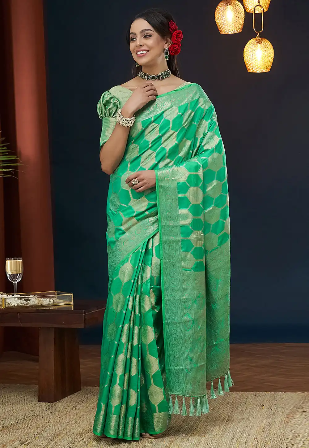 Green Viscose Saree With Blouse 294679