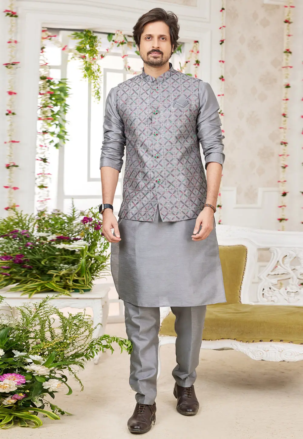 Grey Art Silk Kurta Pajama With Jacket 295260