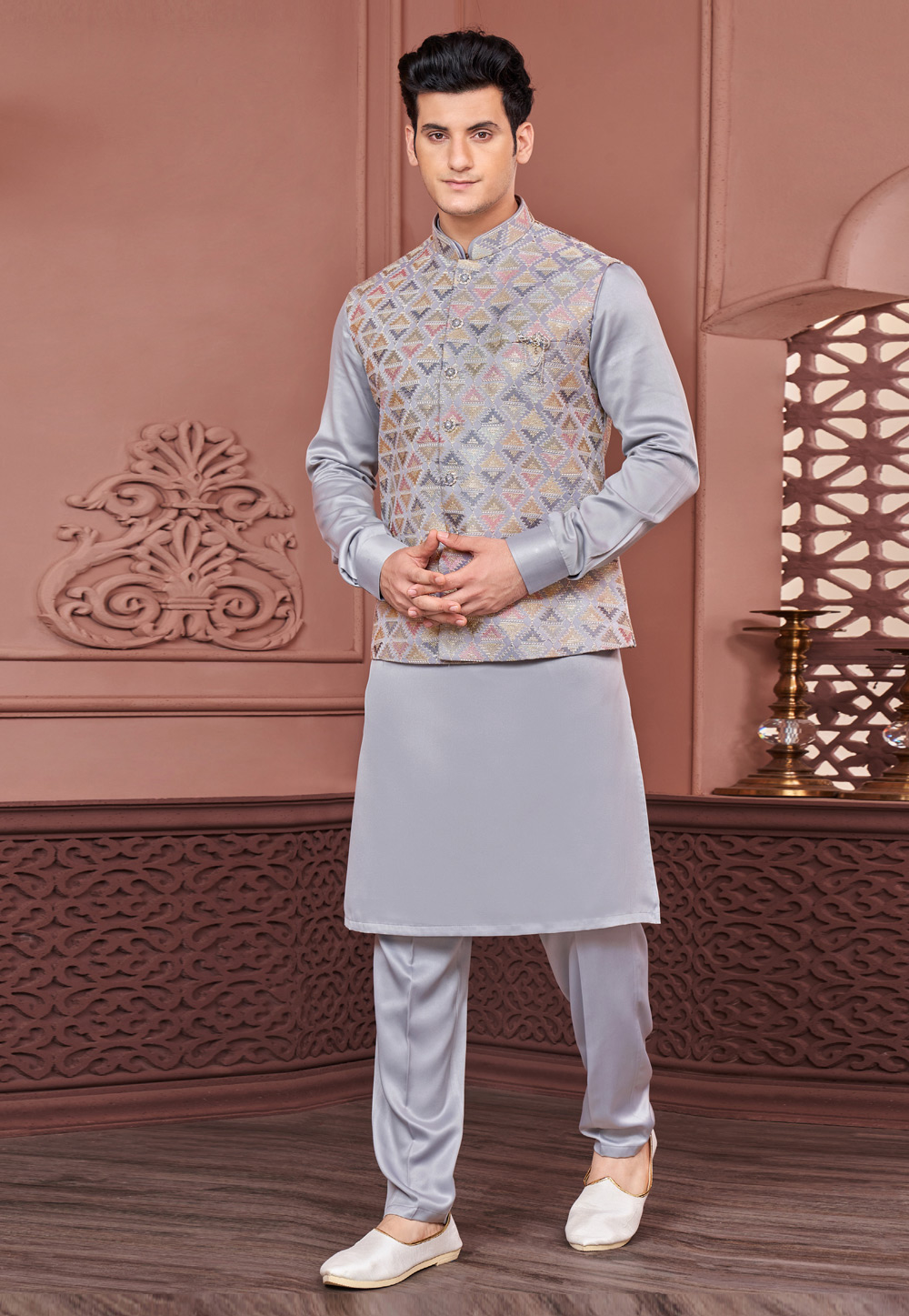 Grey Banarasi Silk Kurta Pajama With Jacket 278247