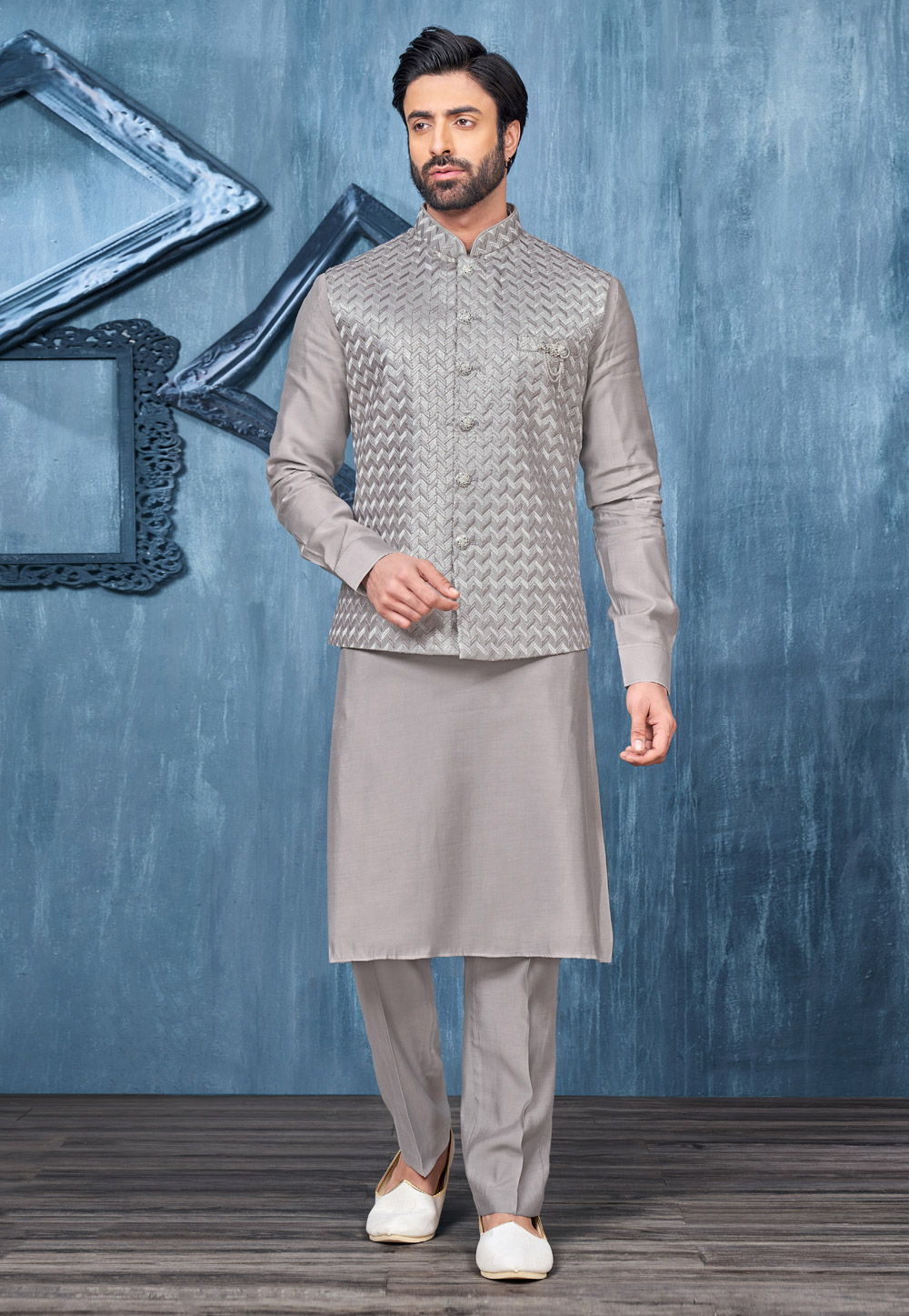 Grey Banarasi Silk Kurta Pajama With Jacket 278270