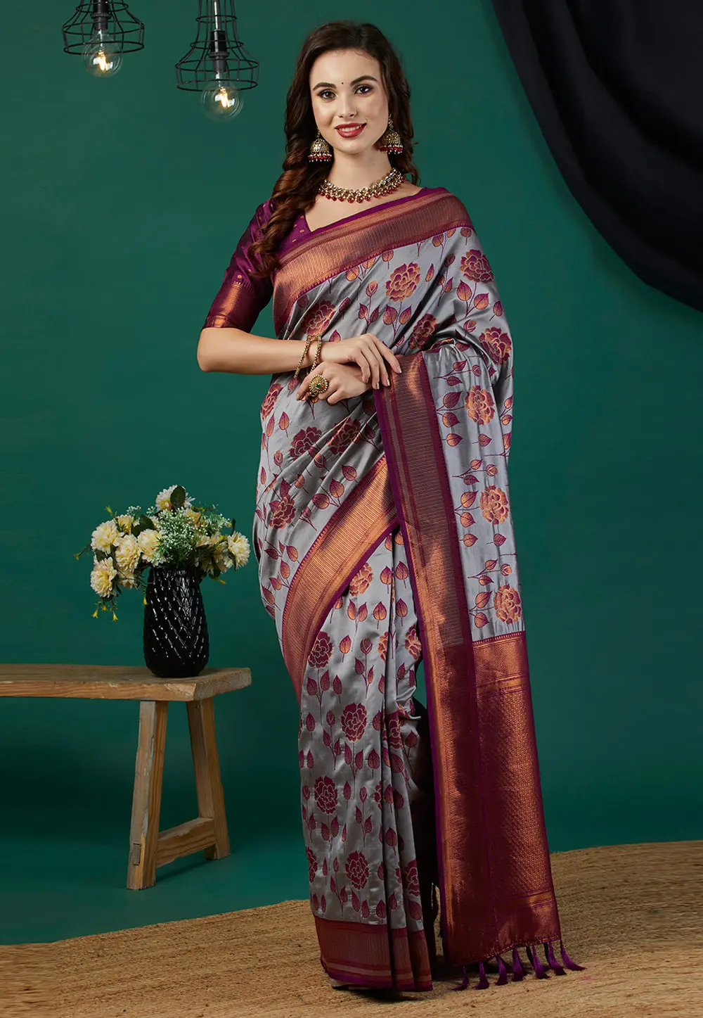 Grey Banarasi Silk Saree 301558