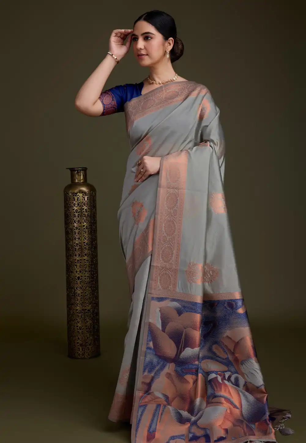 Grey Banarasi Silk Saree With Blouse 291245