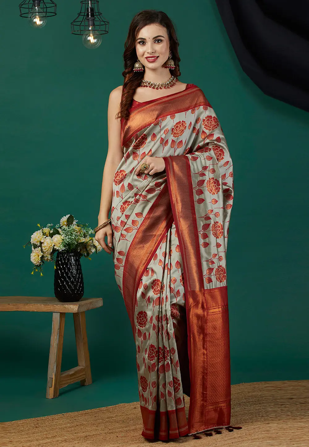 Grey Banarasi Silk Saree With Blouse 301557