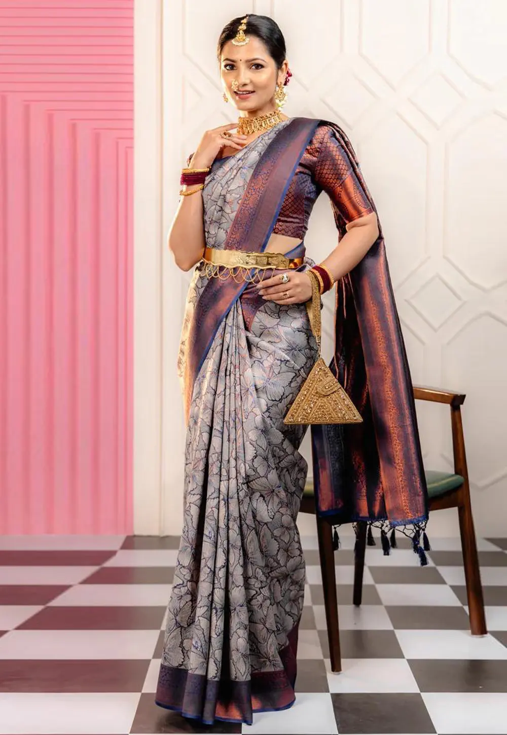 Grey Banarasi Silk Saree With Blouse 298182