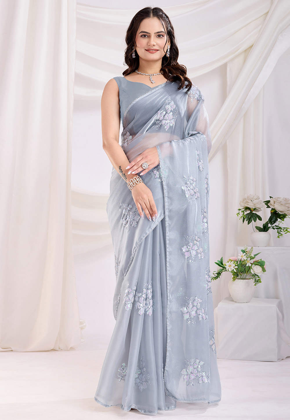 Grey Chiffon Saree With Blouse 305613