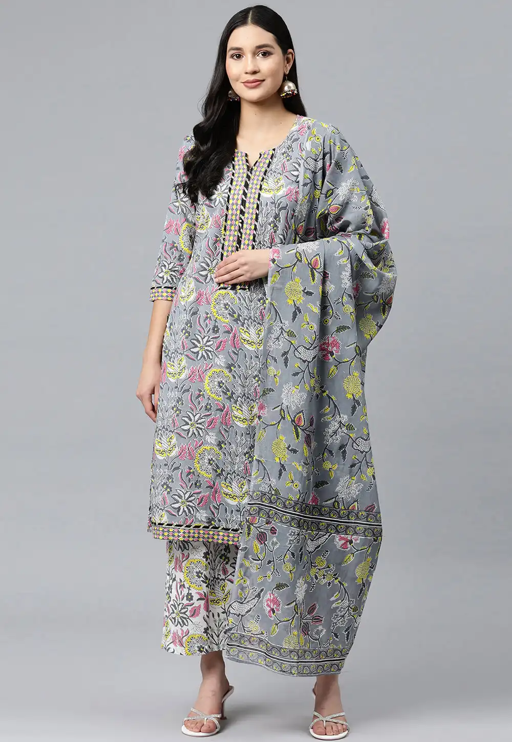 Grey Cotton Readymade Pakistani Suit 292666