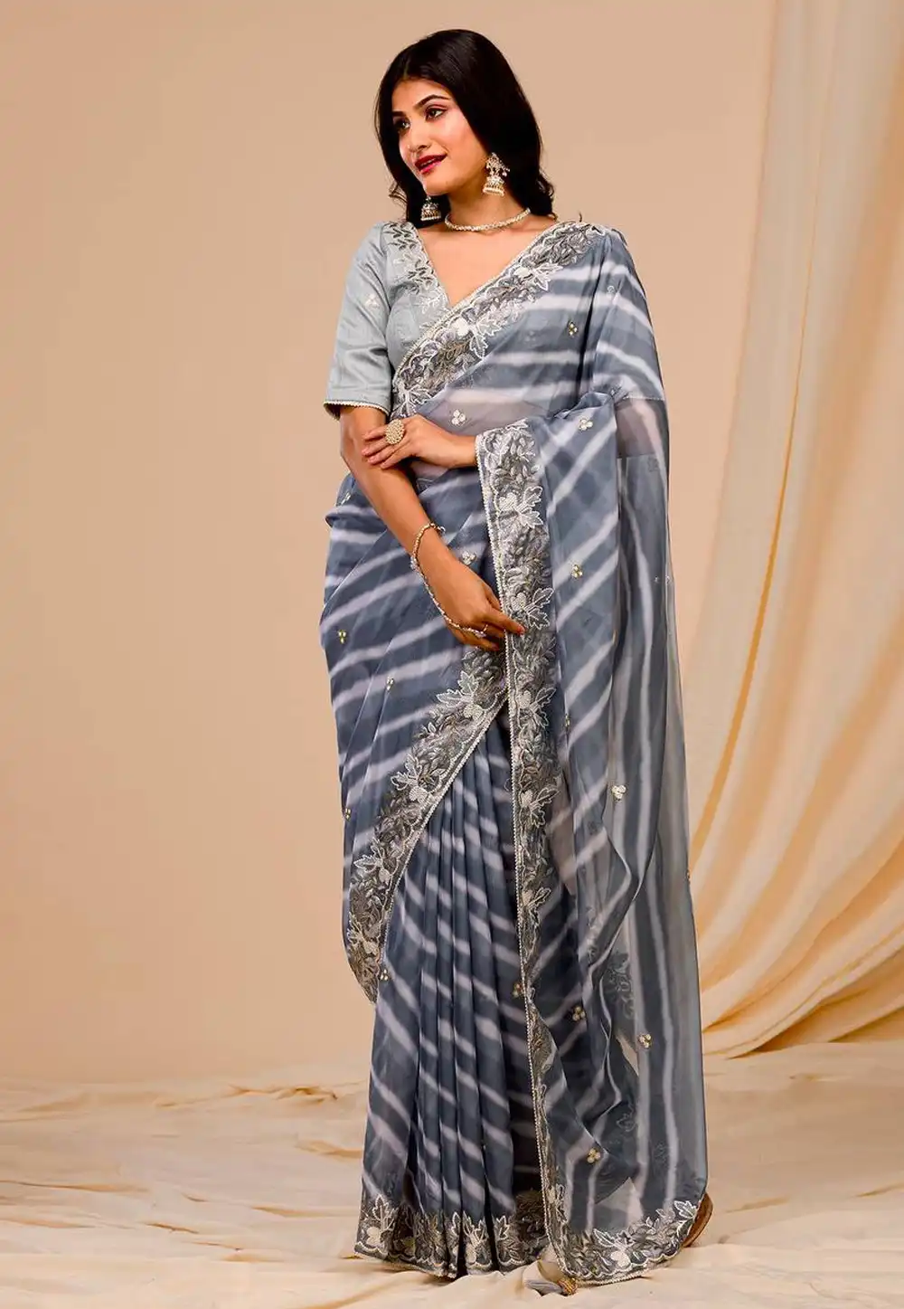 Grey Georgette Saree With Blouse 288039