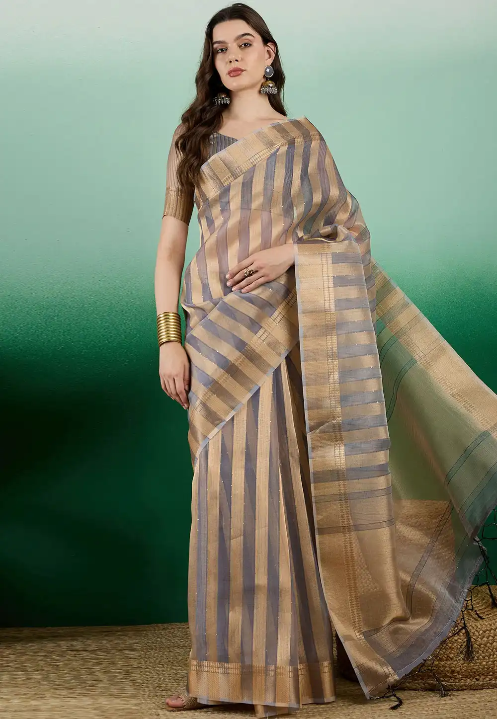 Grey Khadi Saree With Blouse 290215