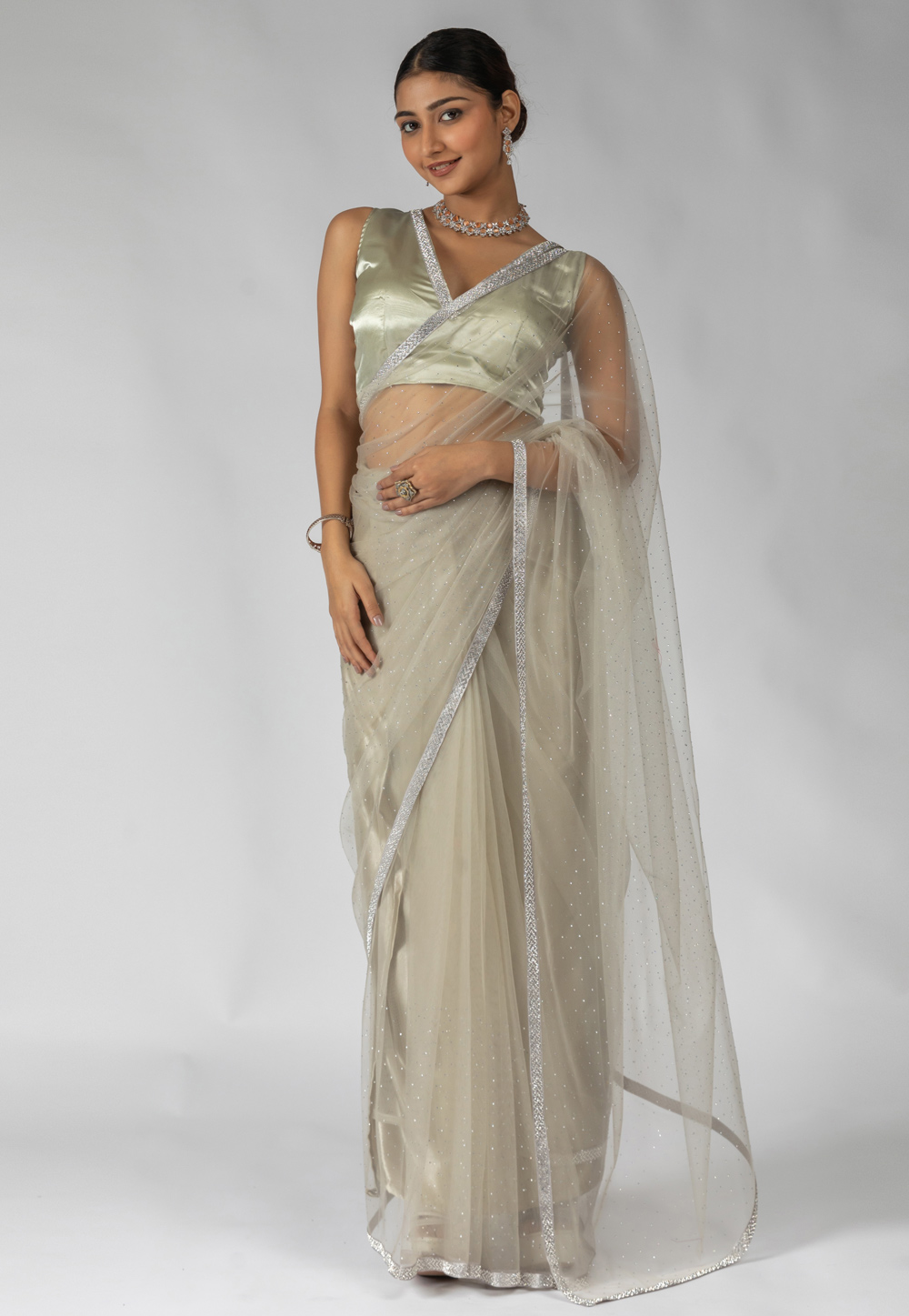 Grey Net Saree With Blouse 309355
