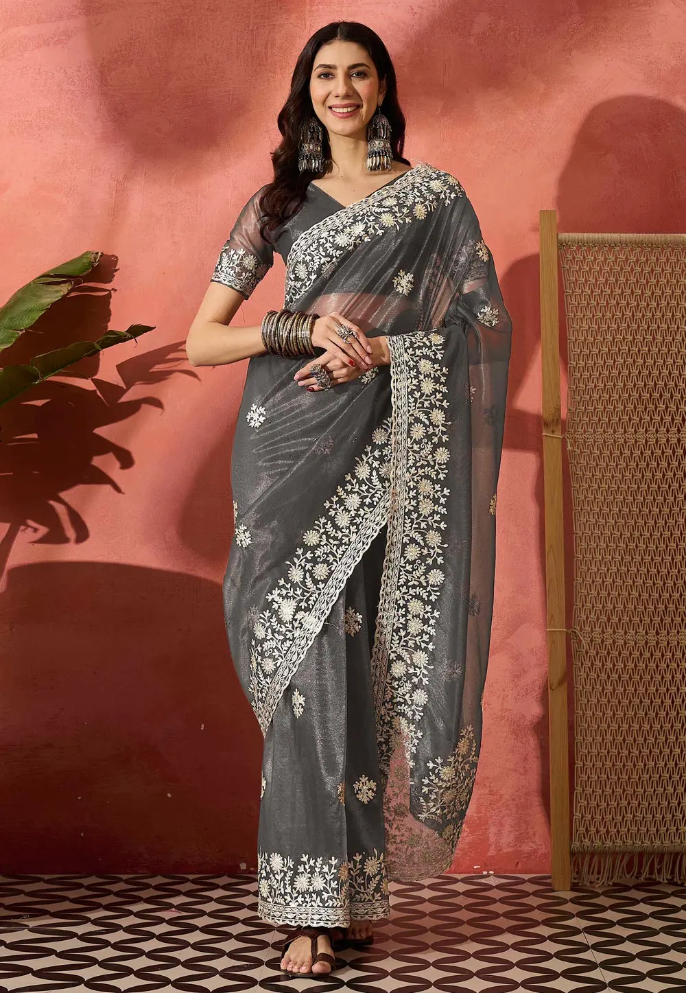 Grey Net Saree With Blouse 304681