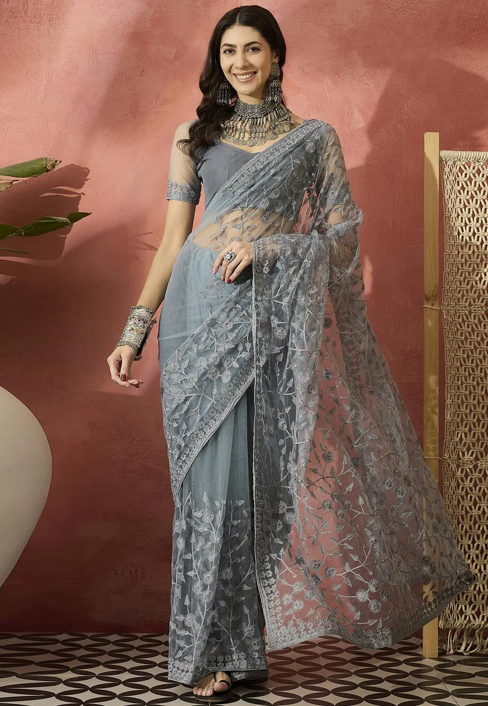 Grey Net Saree With Blouse 304665