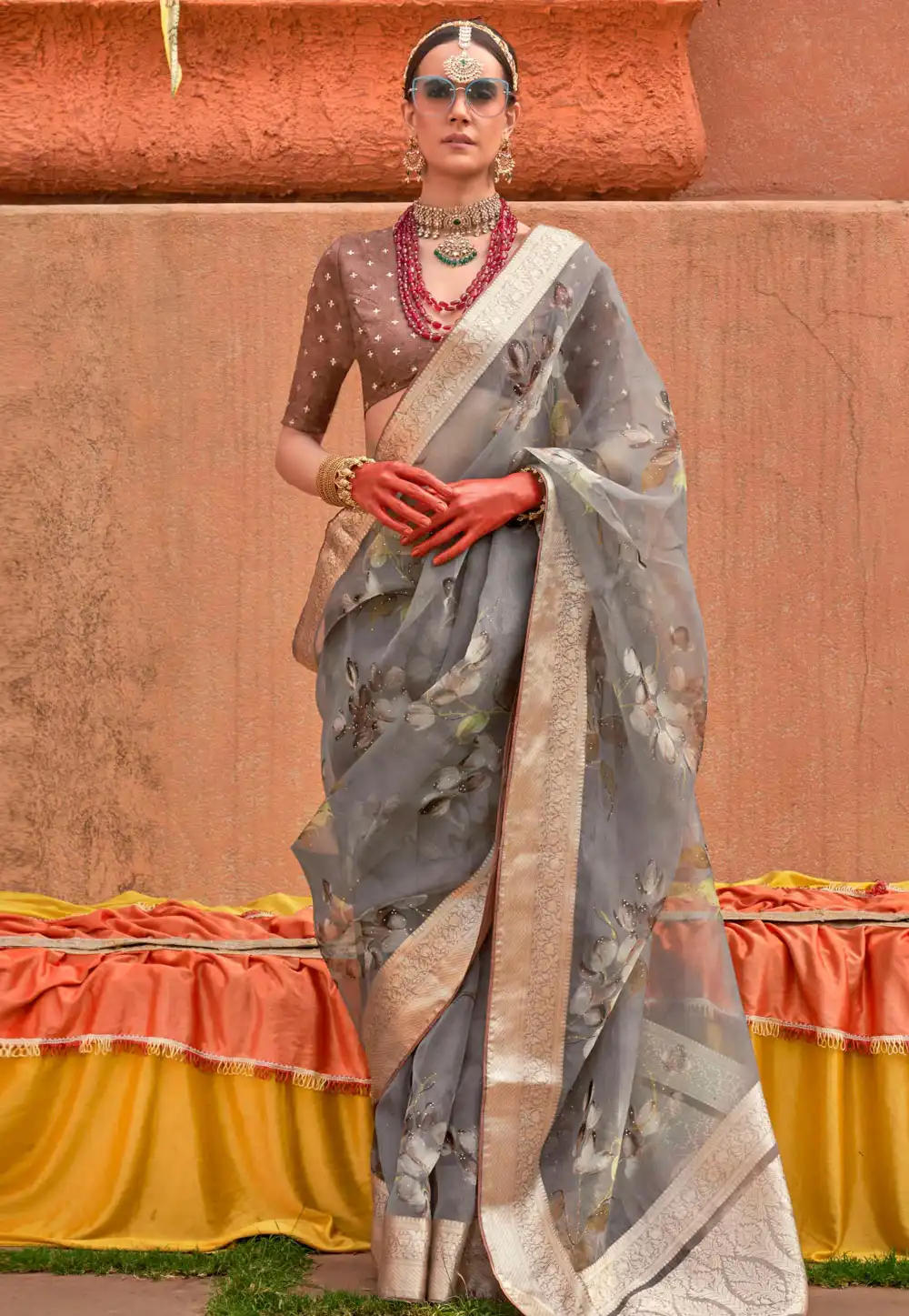 Grey Organza Saree With Blouse 291357