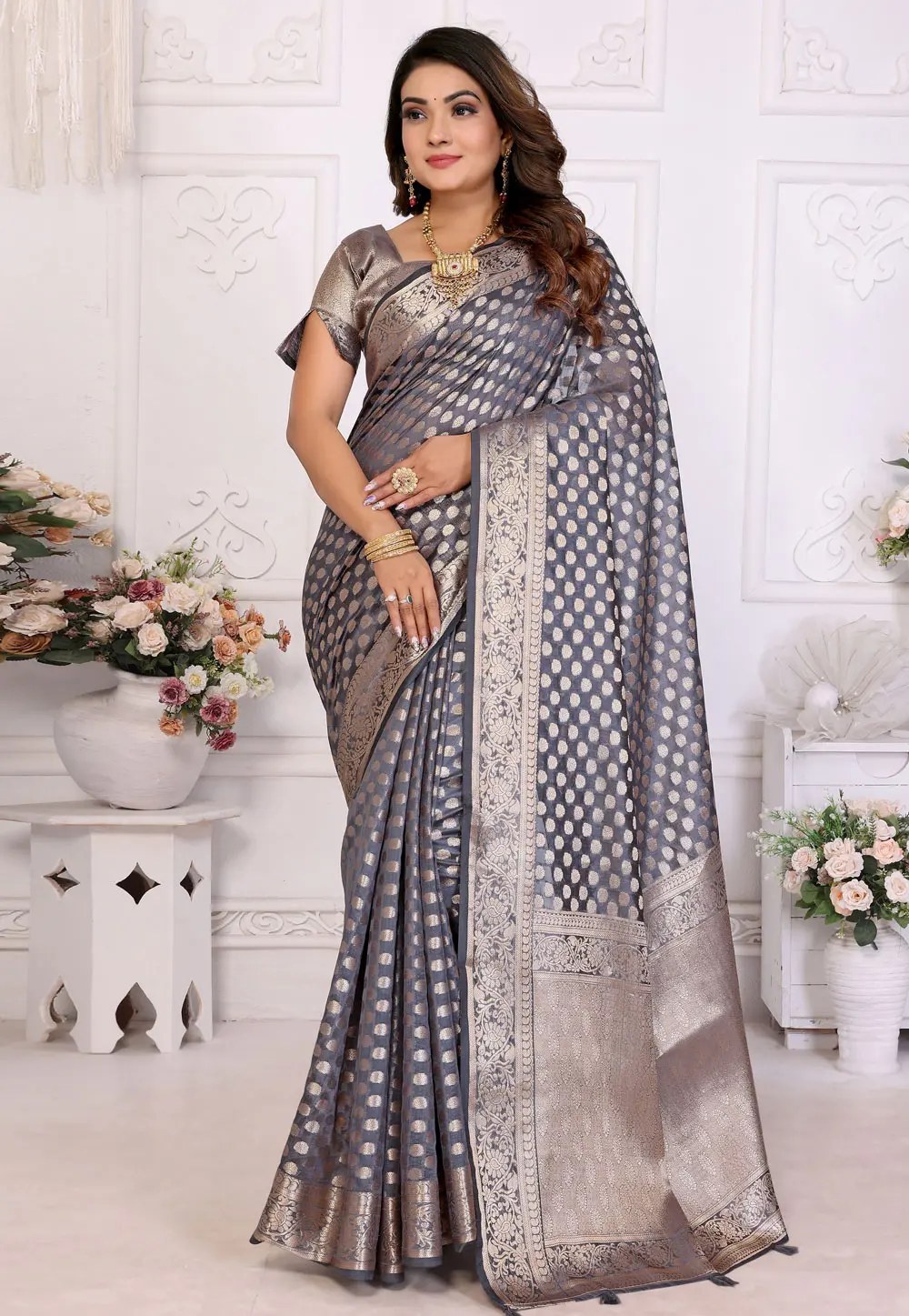 Grey Organza Saree With Blouse 304124