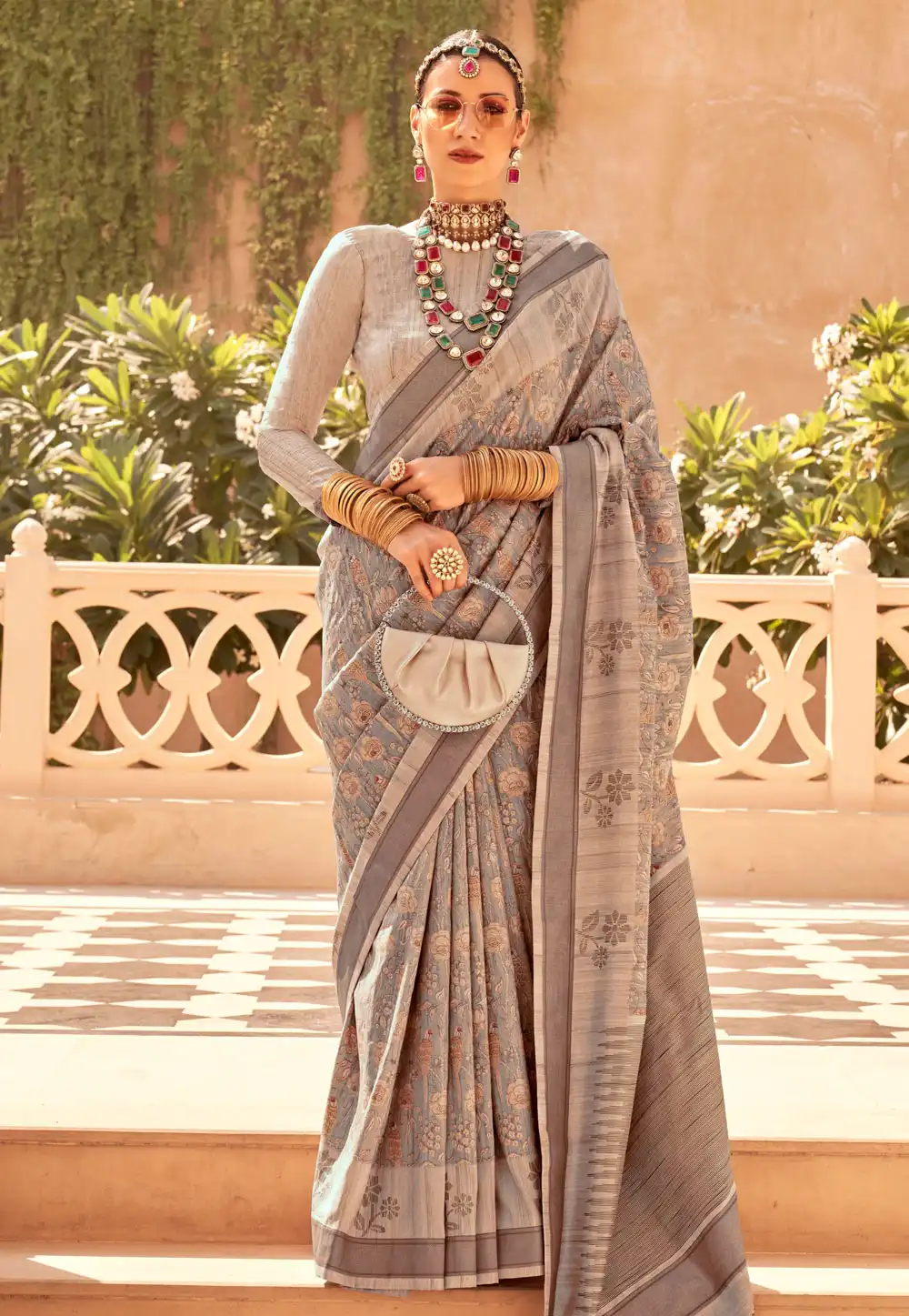 Grey Raw Silk Saree With Blouse 291347