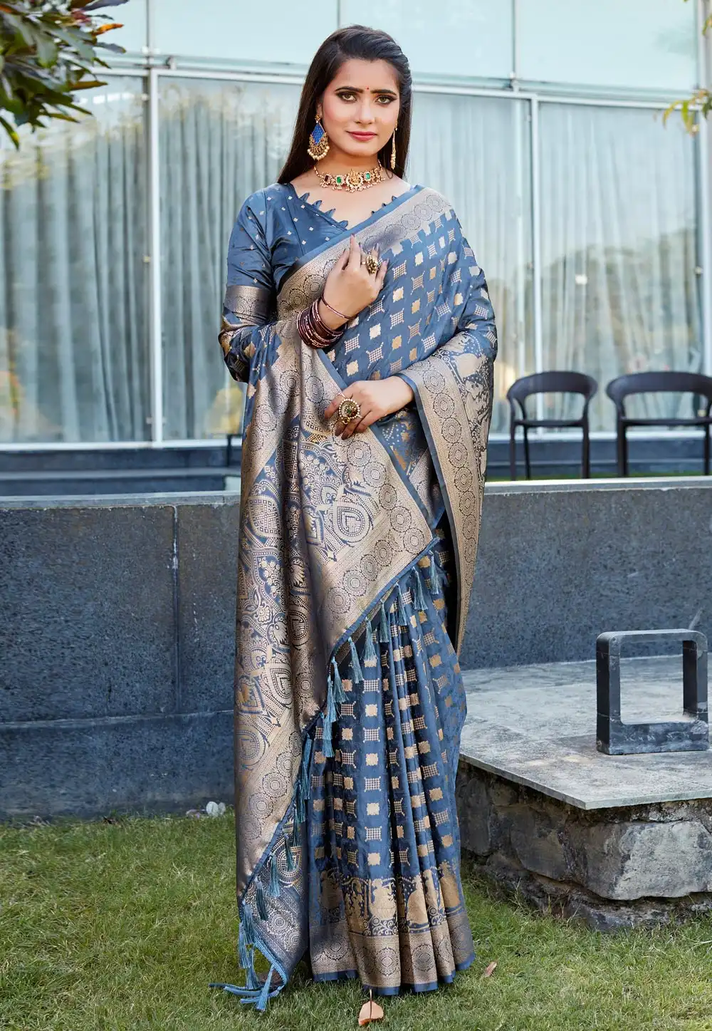 Grey Satin Silk Saree With Blouse 290631