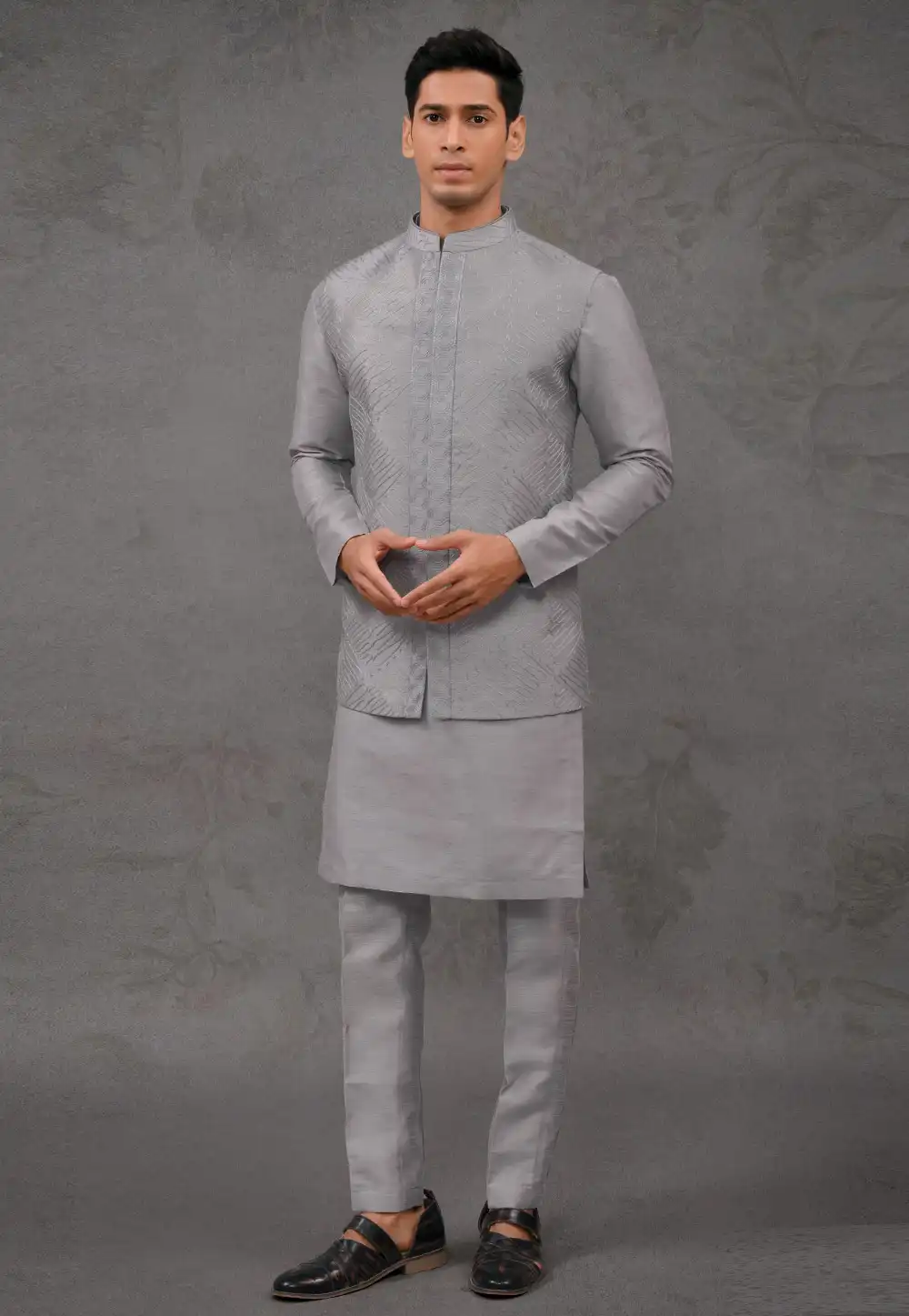 Grey Silk Kurta Pajama With Jacket 293933