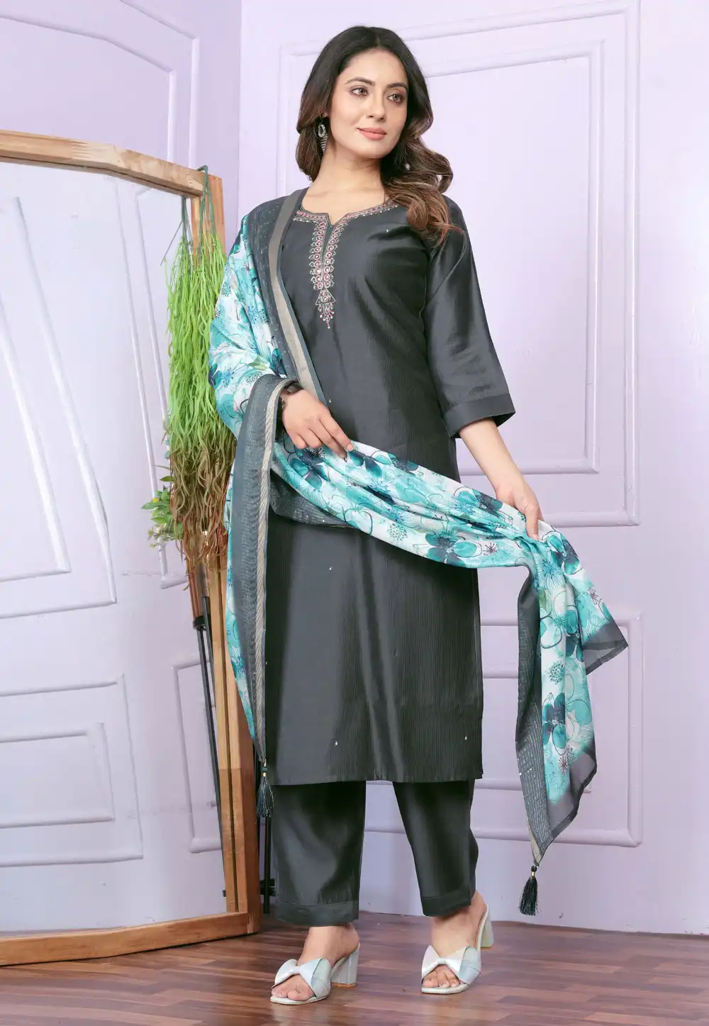 Grey Silk Readymade Pant Style Suit 289131