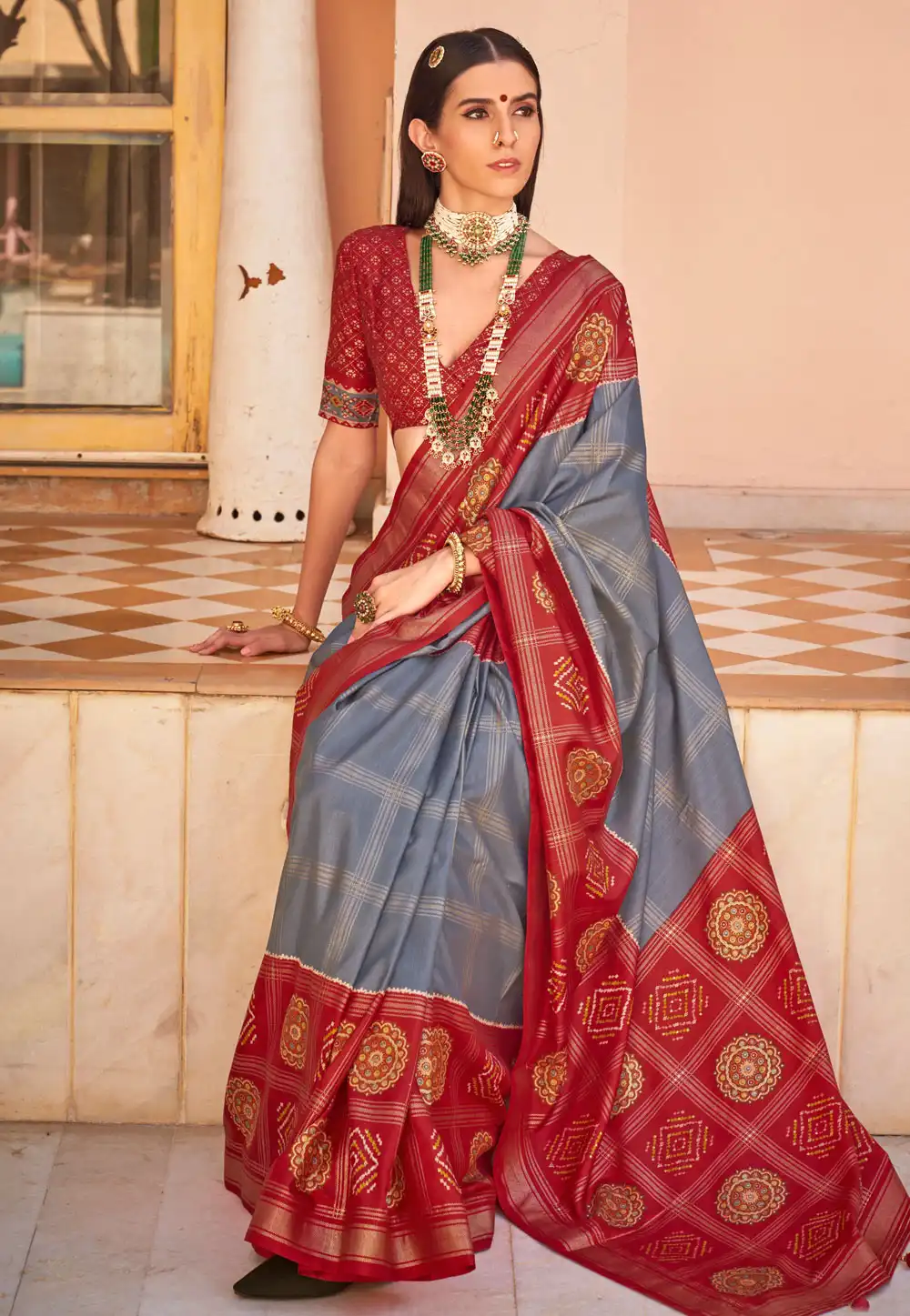 Grey Silk Patola Saree 292092