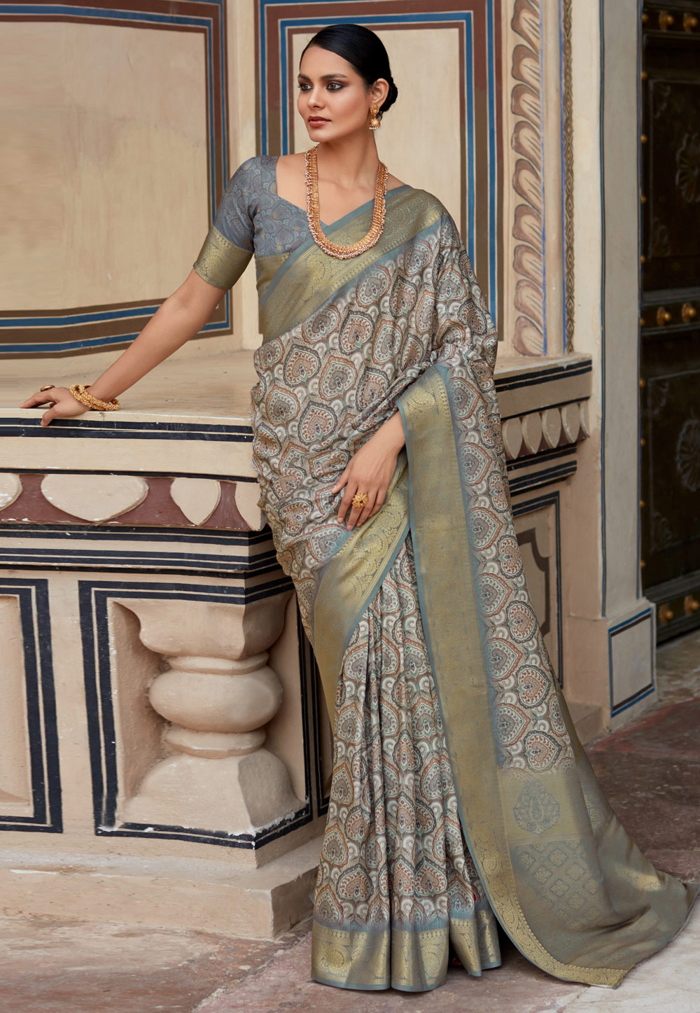 Grey Silk Saree With Blouse 310403