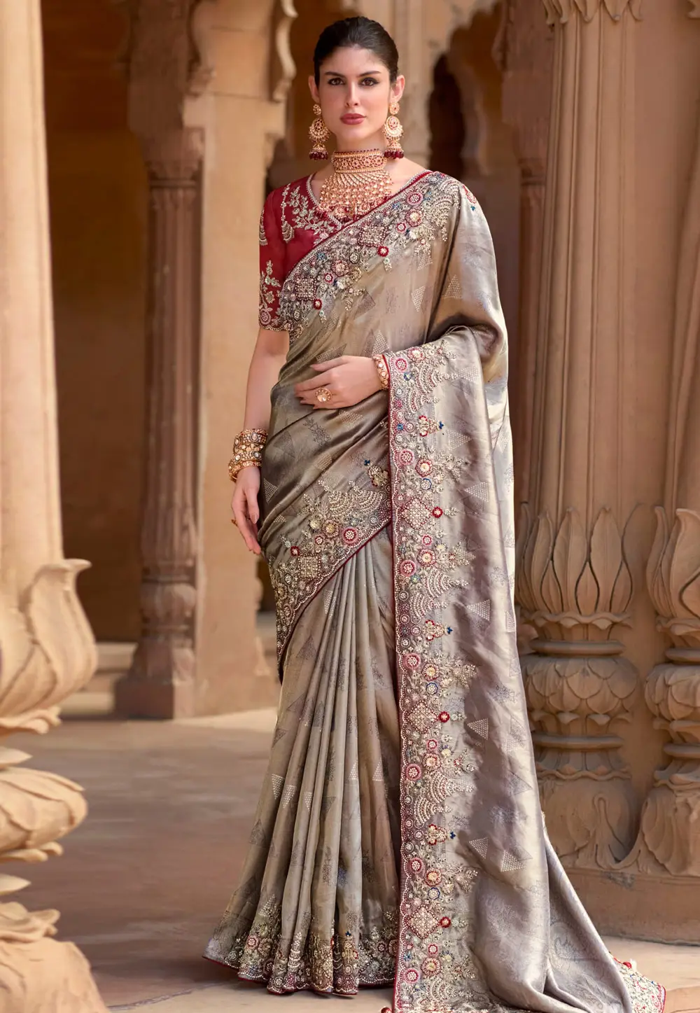 Grey Silk Saree With Blouse 296146