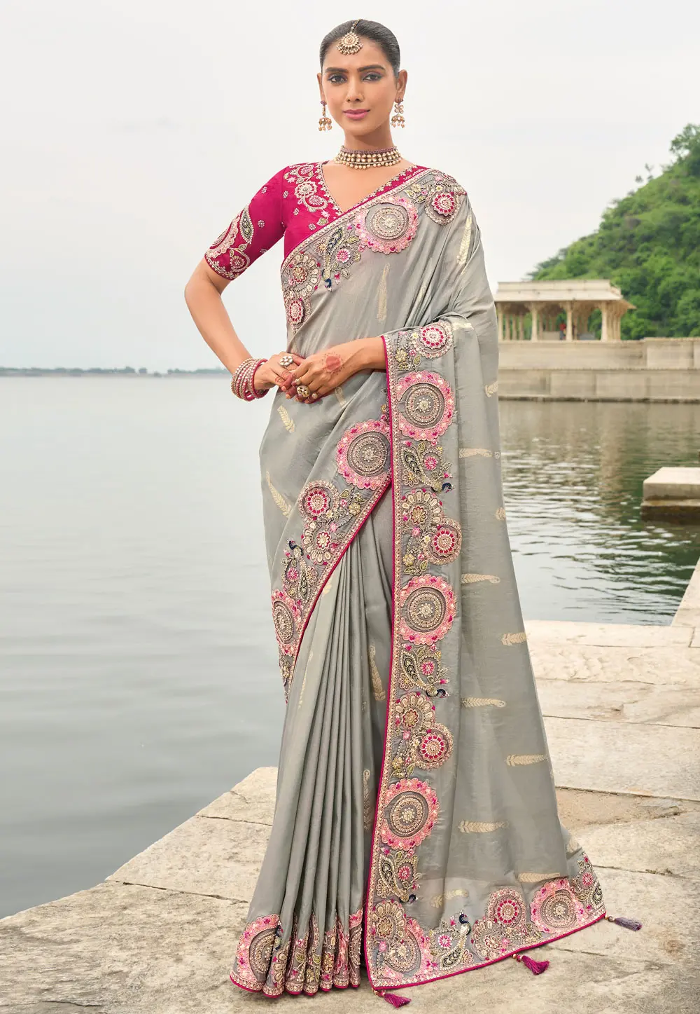 Grey Silk Saree With Blouse 303289