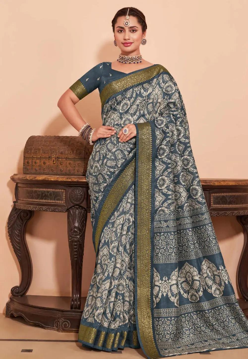 Grey Silk Saree With Blouse 302792