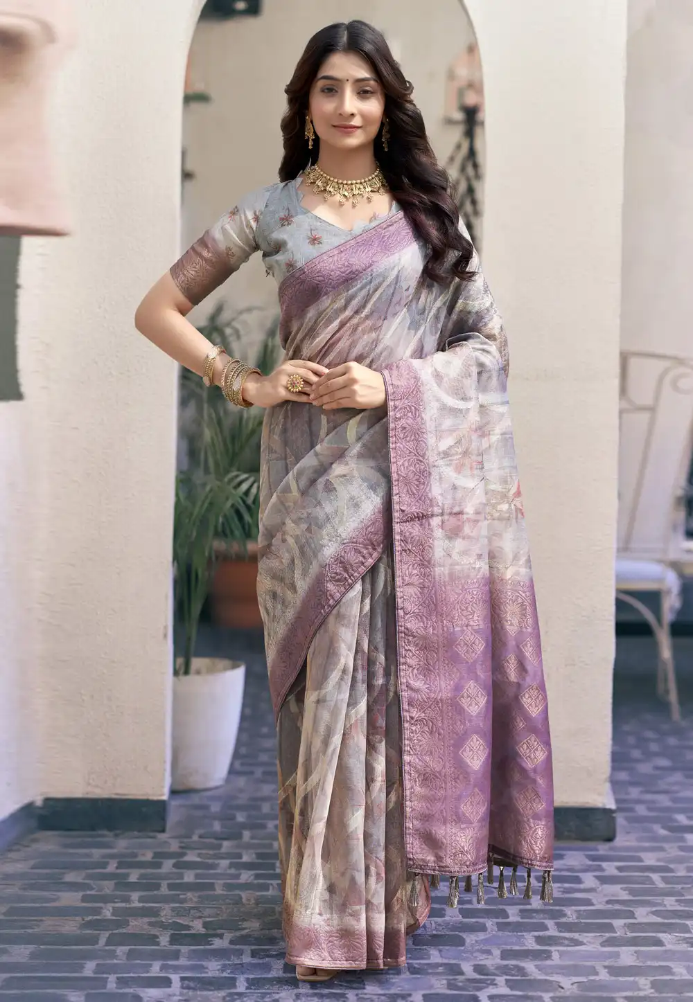 Grey Tissue Saree With Blouse 289106