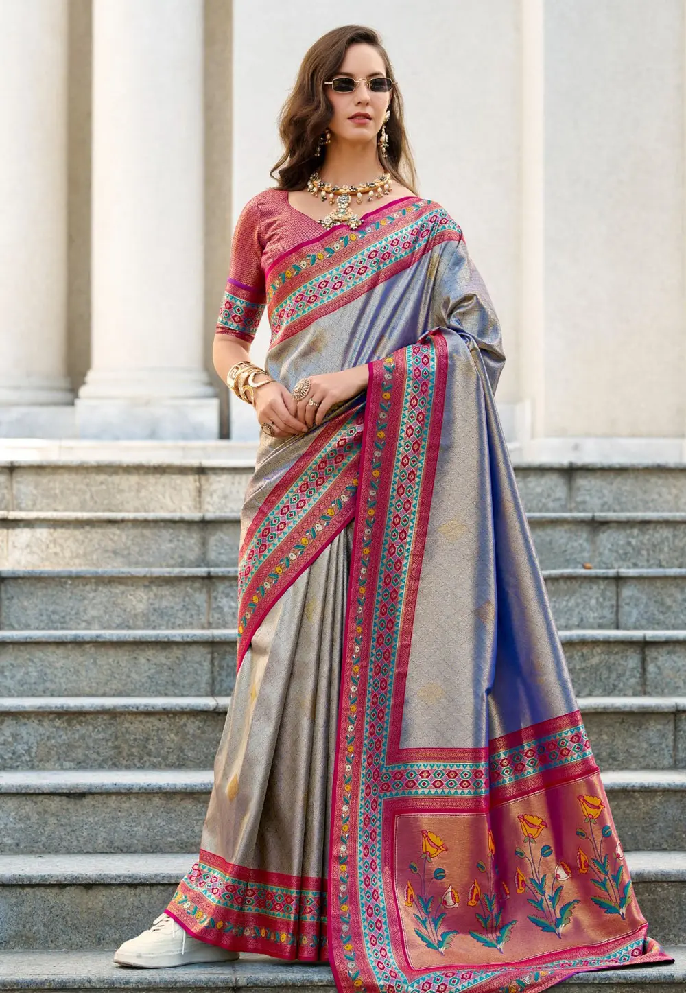 Grey Tissue Silk Saree With Blouse 304563