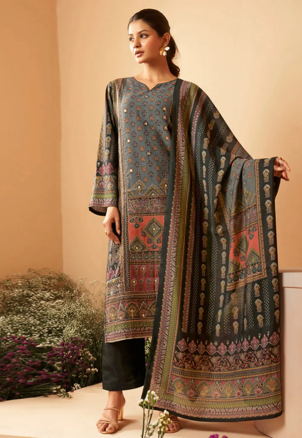 Grey Viscose Pakistani Suit 302701